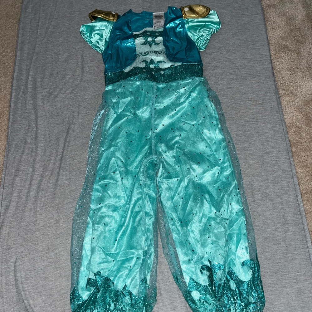 Jasmine custom for girls
